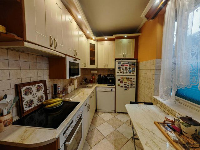 Eladó panellakás, Tatabányán 53.99 M Ft, 2+2 szobás