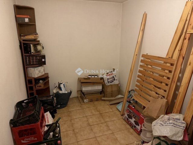 Eladó sorház, Pécsett 119.9 M Ft, 2+1 szobás