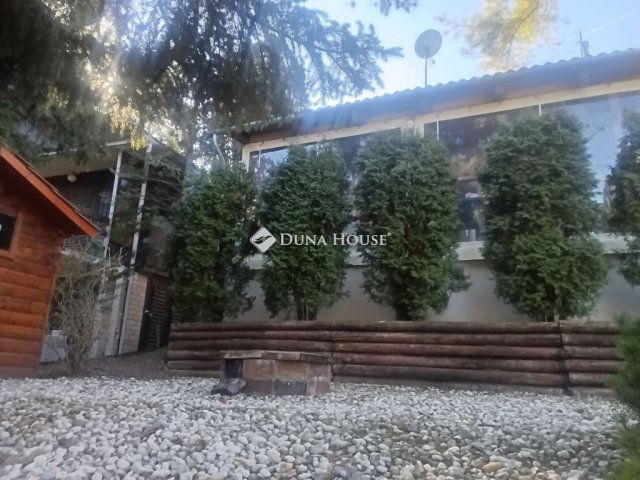 Eladó nyaraló, Balatonakarattyán 71.9 M Ft, 3 szobás