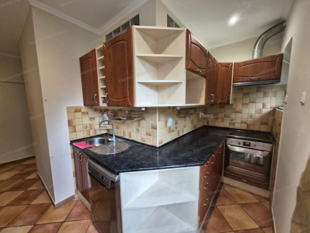 Kiadó téglalakás, albérlet, Tatabányán 170 E Ft / hó