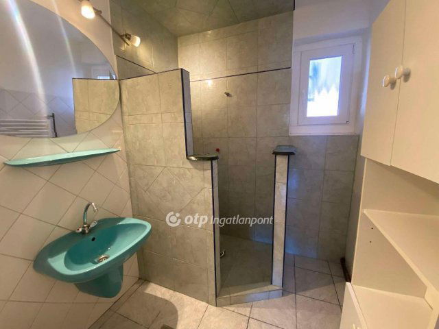 Eladó családi ház, Kerepesen 86.9 M Ft, 5 szobás