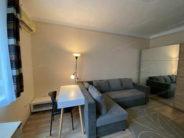 Kiadó téglalakás, albérlet, Budapesten, XIV. kerületben