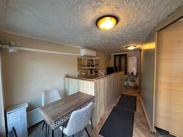 Eladó üzlethelyiség, Vácon 23.5 M Ft / költözzbe.hu
