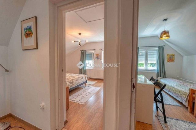 Eladó családi ház, Domonyban 117 M Ft, 4 szobás