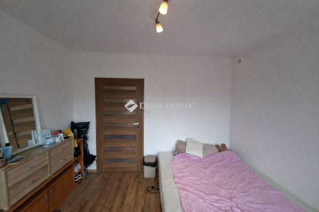 Eladó téglalakás, Szegeden 59.9 M Ft, 2 szobás