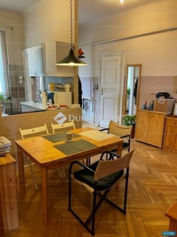 Eladó téglalakás, Budapesten, VIII. kerületben 119 M Ft