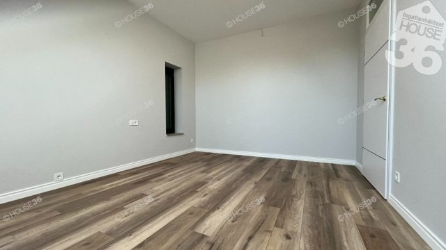 Eladó téglalakás, Kecskeméten 110 M Ft, 3 szobás