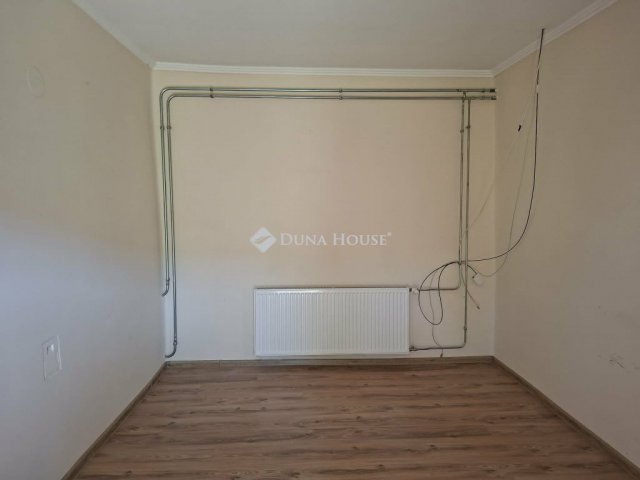 Eladó családi ház, Borotán 12.9 M Ft, 3 szobás