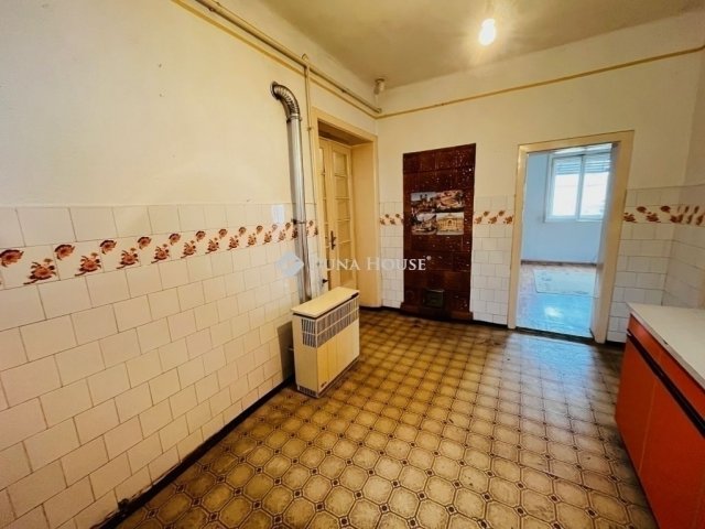 Eladó családi ház, Tápiószecsőn 54.9 M Ft, 4 szobás