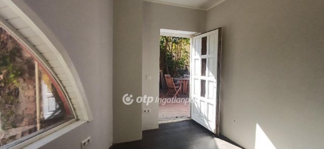 Eladó családi ház, Szentendrén 79.9 M Ft, 2+1 szobás