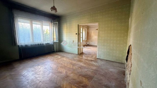 Eladó családi ház, Szombathelyen 65 M Ft, 3 szobás
