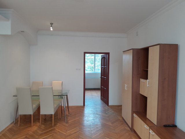 Kiadó téglalakás, albérlet, Tatabányán 170 E Ft / hó