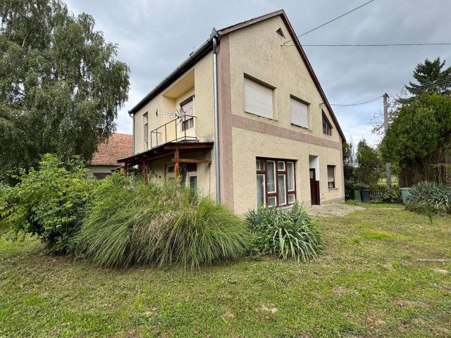 Eladó családi ház, Türjén 29.9 M Ft, 3 szobás