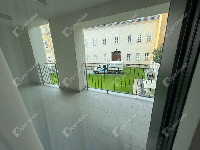 Kiadó téglalakás, albérlet, Székesfehérvárott 470 E Ft / hó