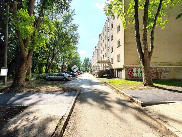 Kiadó panellakás, albérlet, Békéscsabán 100 E Ft / hó