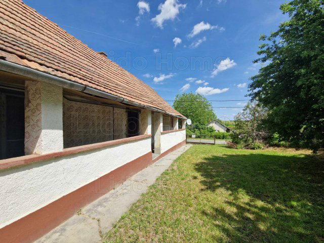 Eladó családi ház, Dégen 14.9 M Ft, 5 szobás