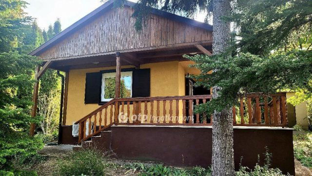 Eladó nyaraló, Balatonkenesén 49 M Ft, 2+1 szobás