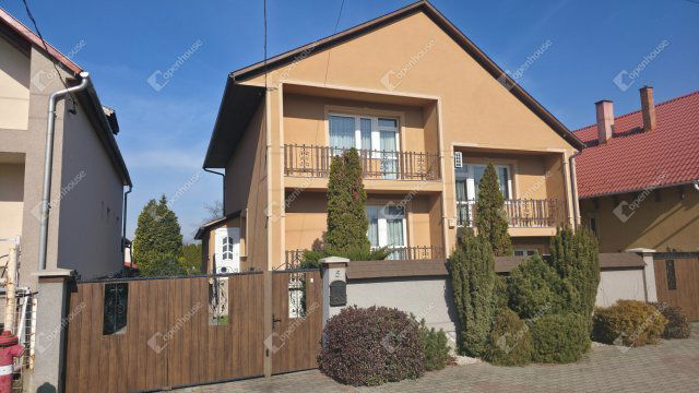 Eladó családi ház, Felsőzsolcán 89.9 M Ft, 6 szobás