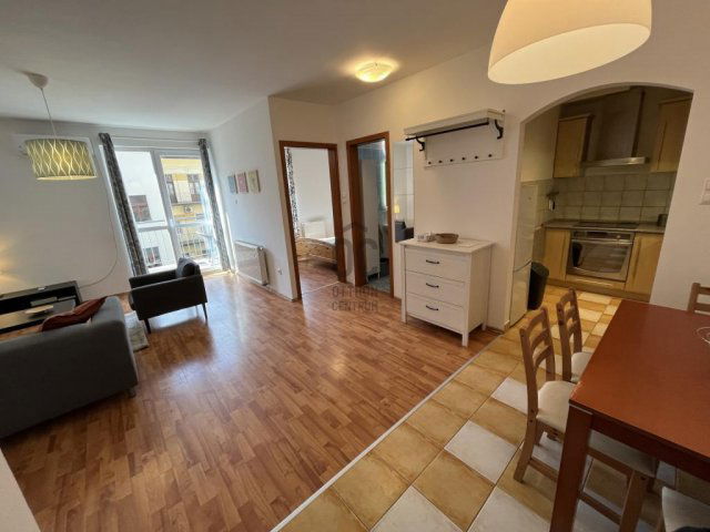 Eladó téglalakás, Budapesten, IX. kerületben 81.9 M Ft, 2 szobás