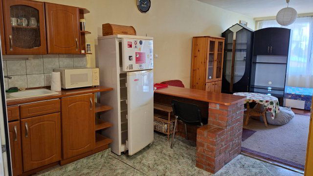 Kiadó téglalakás, albérlet, Pécsett, Haas Mihály téren