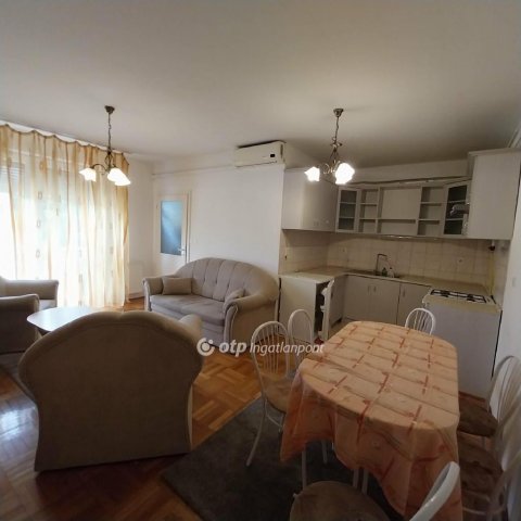 Kiadó téglalakás, albérlet, Nyíregyházán 160 E Ft / hó