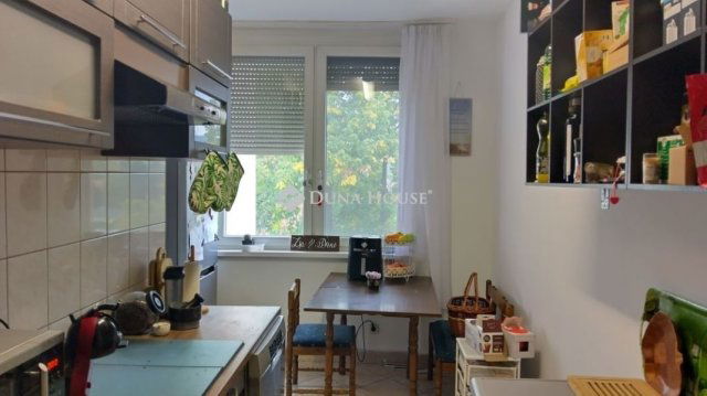 Eladó panellakás, Dorogon 42.9 M Ft, 2 szobás