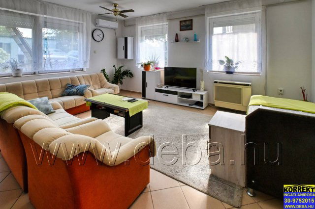 Eladó családi ház, Balatonlelleén 79.9 M Ft, 2+1 szobás