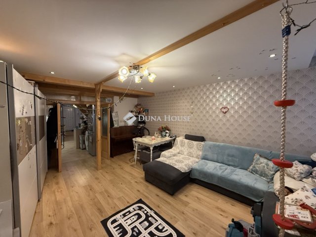 Eladó téglalakás, Budapesten, VII. kerületben 121.9 M Ft