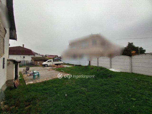 Eladó telek, Debrecenben 98 M Ft / költözzbe.hu