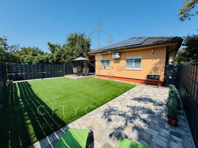 Eladó családi ház, Siófokon 149 M Ft, 4 szobás