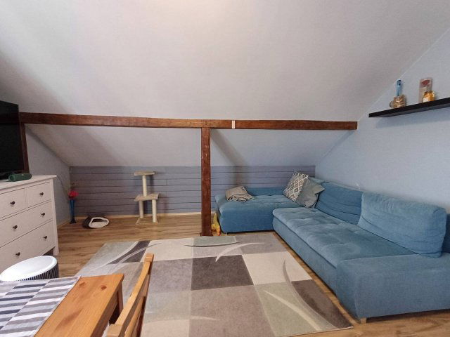 Eladó családi ház, Etyeken 97.9 M Ft, 5 szobás