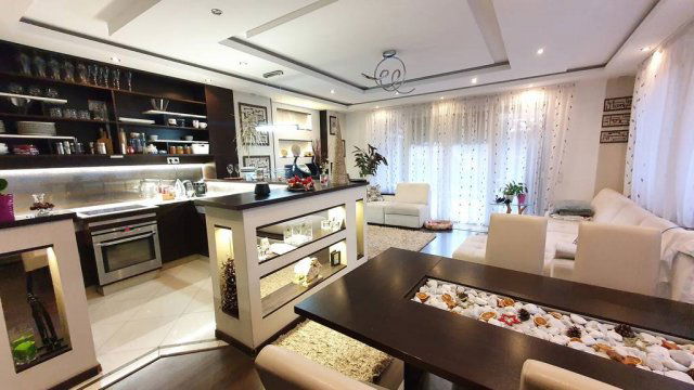 Eladó ikerház, Dunakeszin 178 M Ft, 6 szobás