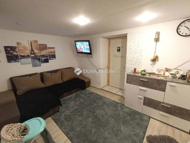 Eladó családi ház, Nagysápon 34.9 M Ft, 3 szobás