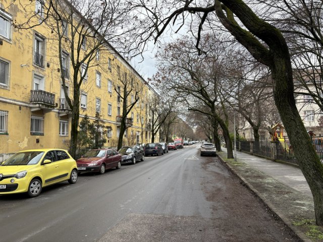 Eladó téglalakás, Budapesten, XIV. kerületben 66.9 M Ft