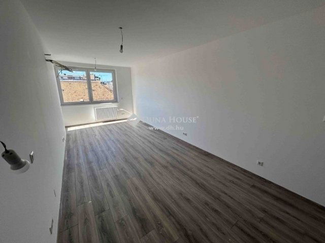 Eladó téglalakás, Budapesten, VIII. kerületben 129.9 M Ft