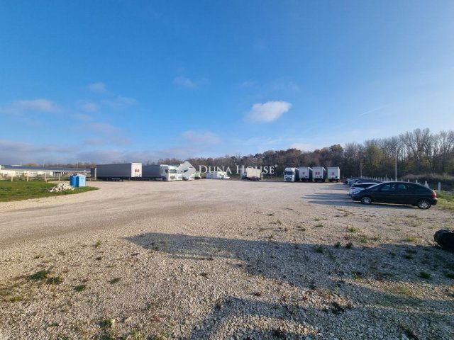 Eladó ipari ingatlan, Gárdonyban 129.9 M Ft / költözzbe.hu