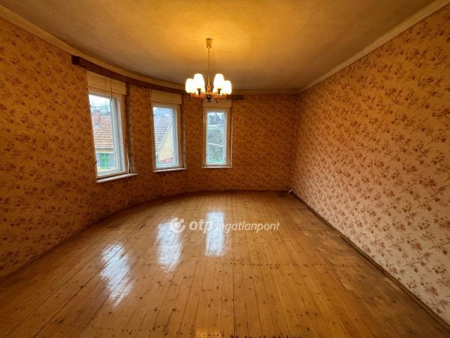 Eladó családi ház, Bükkszentkereszten 30.9 M Ft, 4 szobás