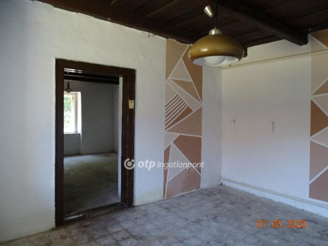 Eladó családi ház, Sárbogárdon 14.9 M Ft, 2 szobás