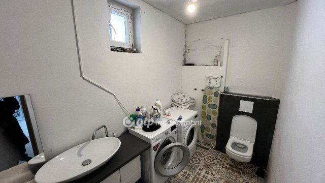 Eladó családi ház, Ostoroson 85 M Ft, 4 szobás