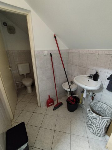 Kiadó ipari ingatlan, Hatvanban 150 E Ft / hó
