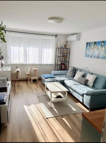 Eladó téglalakás, Budapesten, XIII. kerületben 99 M Ft, 3 szobás