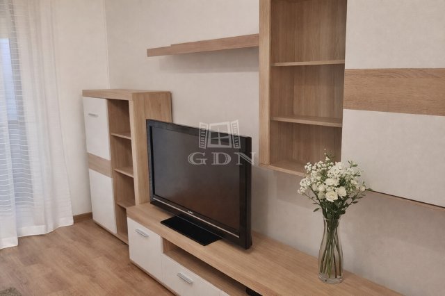 Eladó panellakás, Dunakeszin 58.5 M Ft, 1+1 szobás