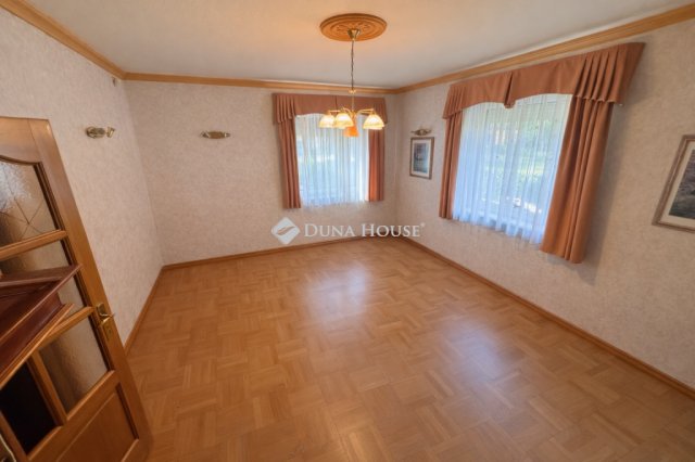 Eladó családi ház, Cibakházán, Szabadság téren 49.9 M Ft