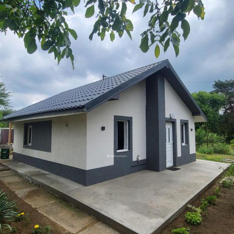 Eladó nyaraló, Debrecenben 28.9 M Ft, 2 szobás