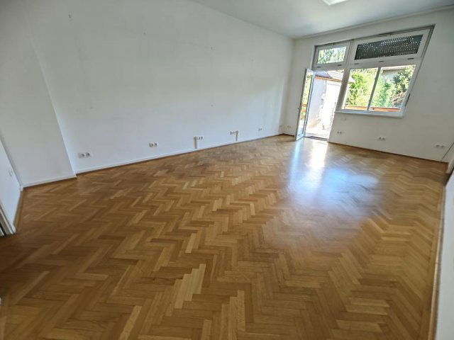 Eladó ikerház, Budapesten, II. kerületben 370 M Ft, 7 szobás