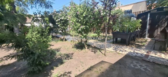 Eladó családi ház, Budapesten, XIX. kerületben 75 M Ft, 4 szobás