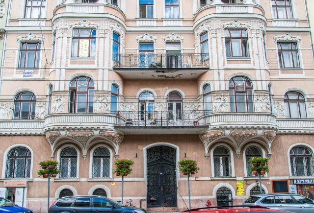 Eladó téglalakás, Budapesten, VII. kerületben 139.9 M Ft