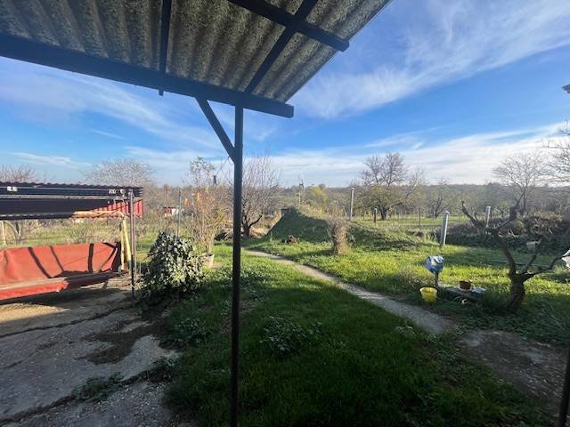 Eladó családi ház, Pécsett 41.9 M Ft, 1+1 szobás