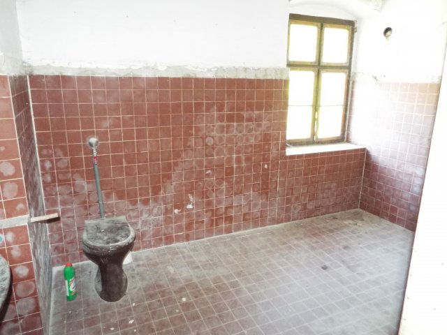 Eladó családi ház, Perkátán 30 M Ft, 5 szobás