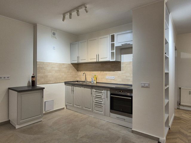 Kiadó téglalakás, albérlet, XIV. kerületben, Utász utcában